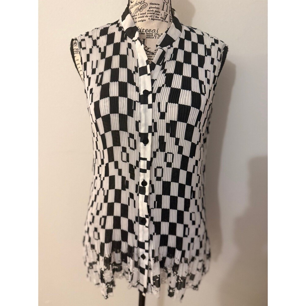 Essentials BY MILANO 80’s style vintage Black White Pleated Sleeveless Blouse L